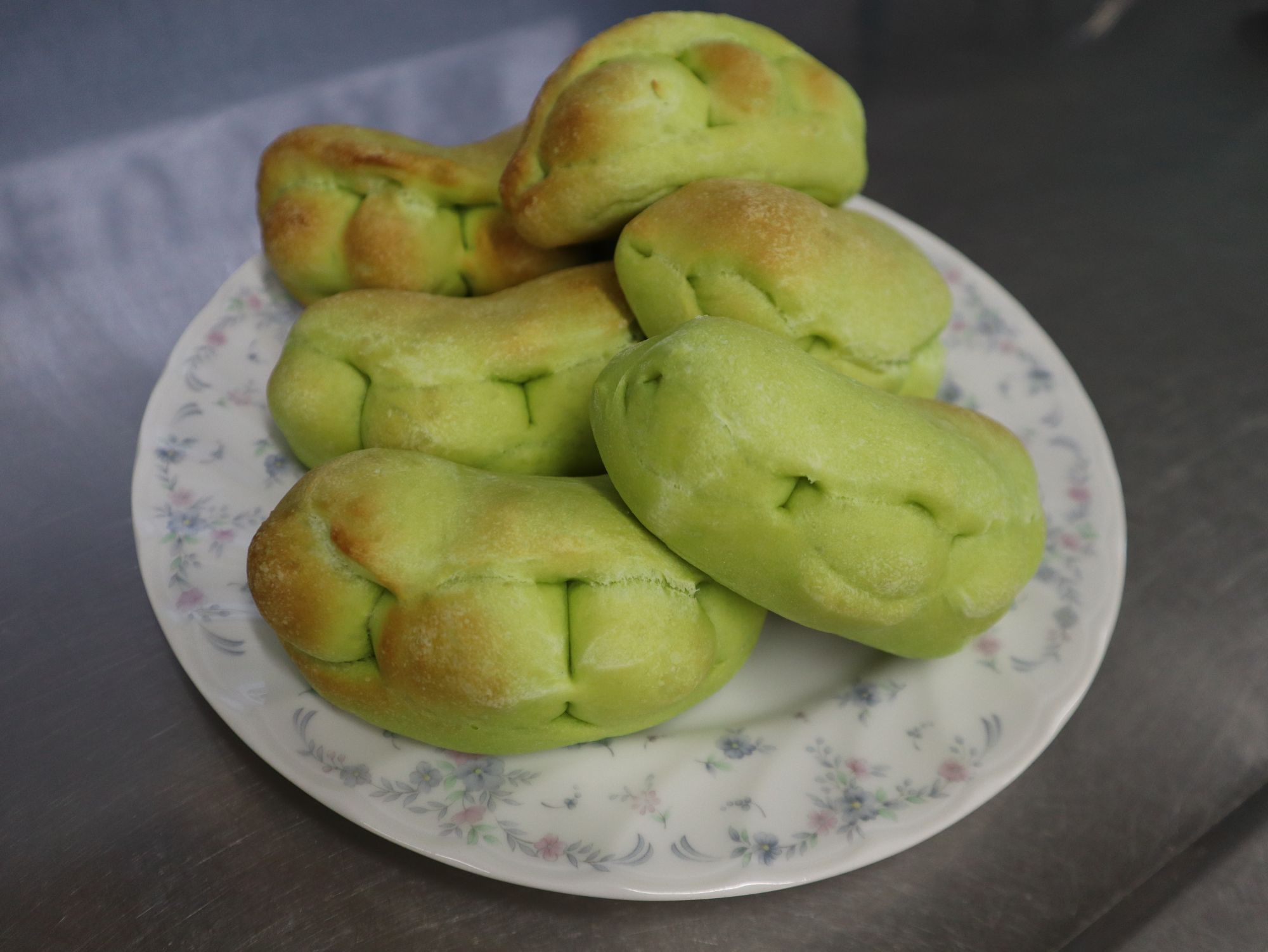 ▲オーブンに入れて焼きあがれば出来上がりです。
