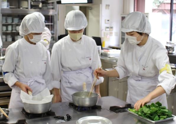 栄養的でおいしい食事づくりを自分のものに