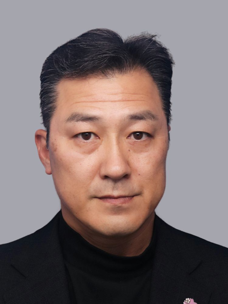 小佛和行先生画像