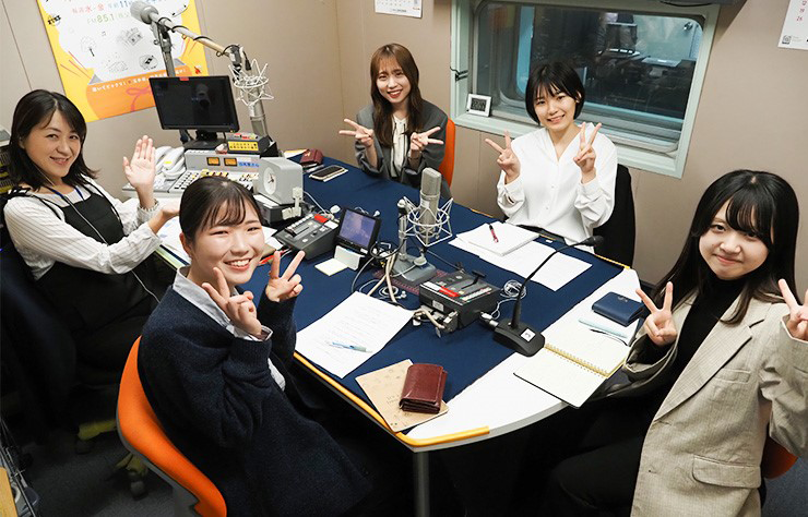 NHKさいたま放送局FMラジオ「ひるどき！さいたま～ず（11月9日）」に学生が出演。16日まで配信中