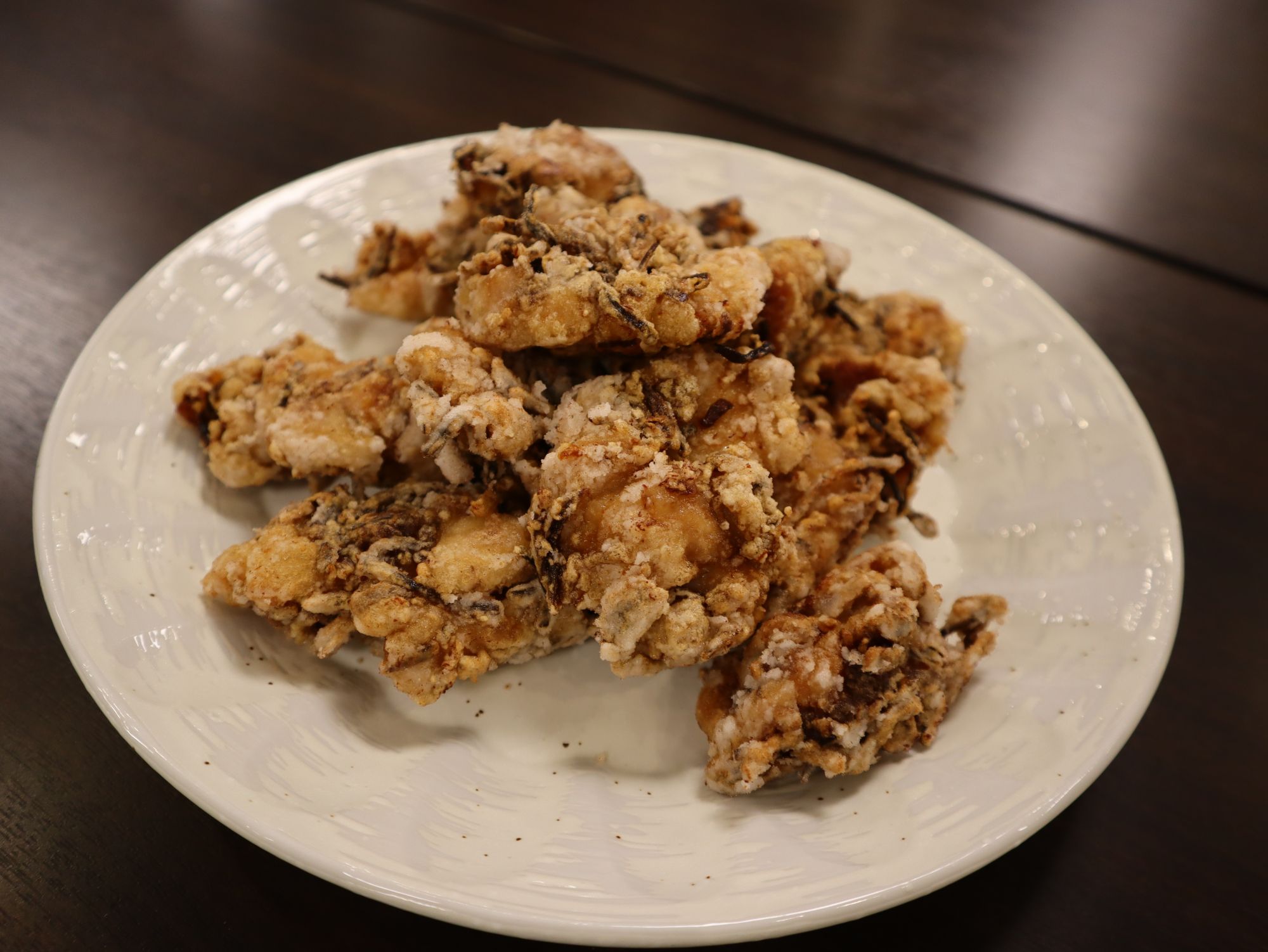 「バリバリ！生姜こんぶ唐揚げ」（実食審査時の試作品）