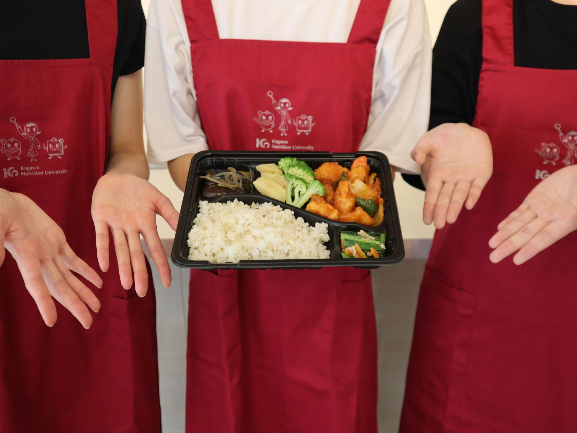 寄居町にて学生が考案した「YORII KENKO弁当」新メニューが発売