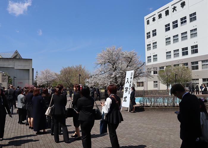 2026年度、日本栄養大学大学院、日本栄養大学栄養学部の入学式を挙行