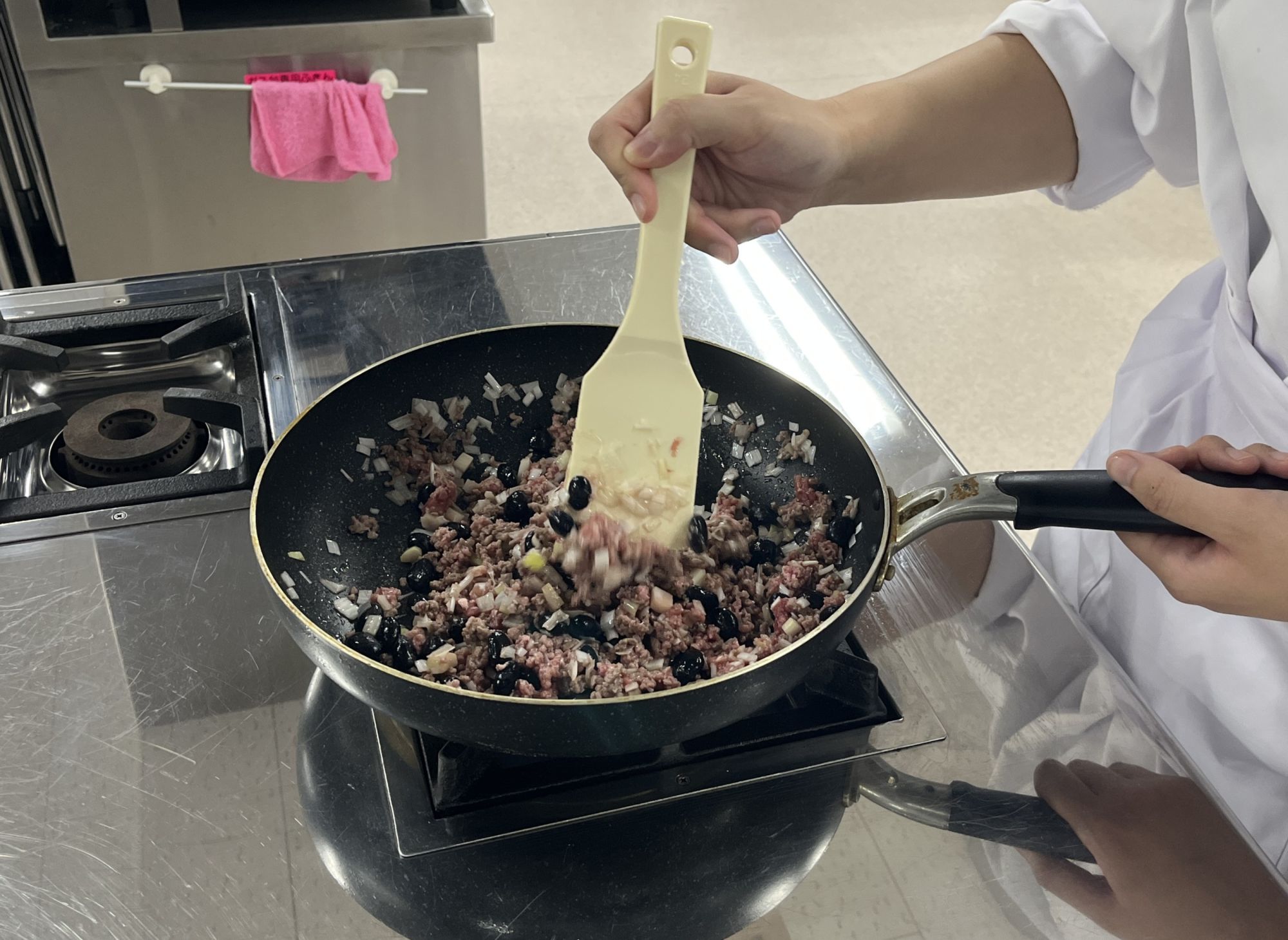 実食審査会の様子①