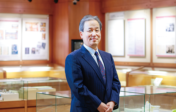 ［学園フォーカス］学長メッセージ　栄養学の実践を通して、現実社会と向き合う